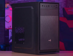 Aerocool CS-104     